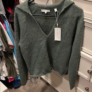 Vince Women's Soft Green V-Neck Sweater